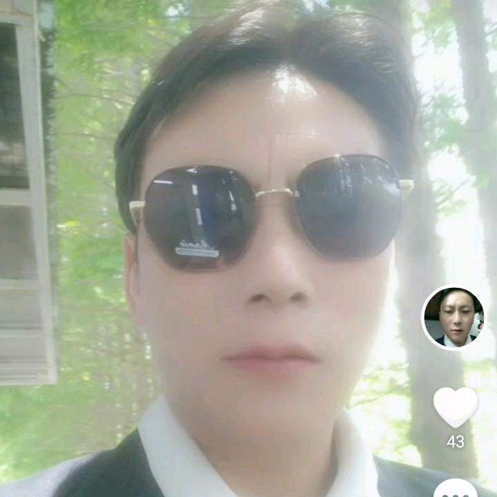 单身五哥四川寻找有缘人。