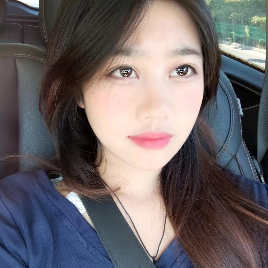 贾彤彤