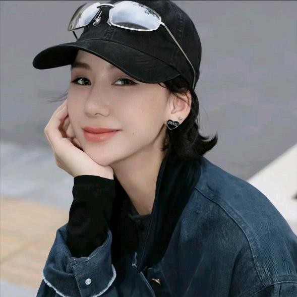 TT设计师时尚女装