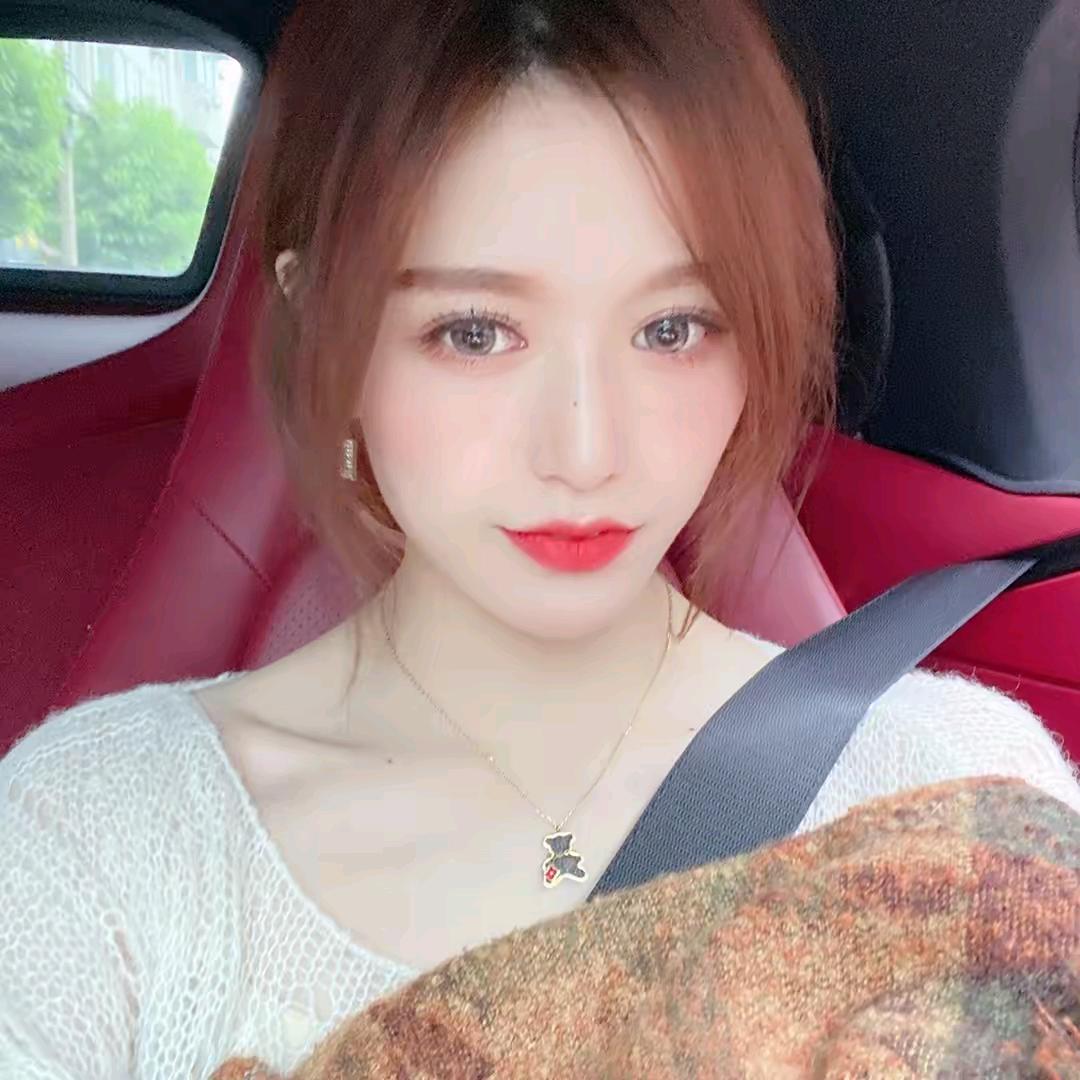 梦梦的私服