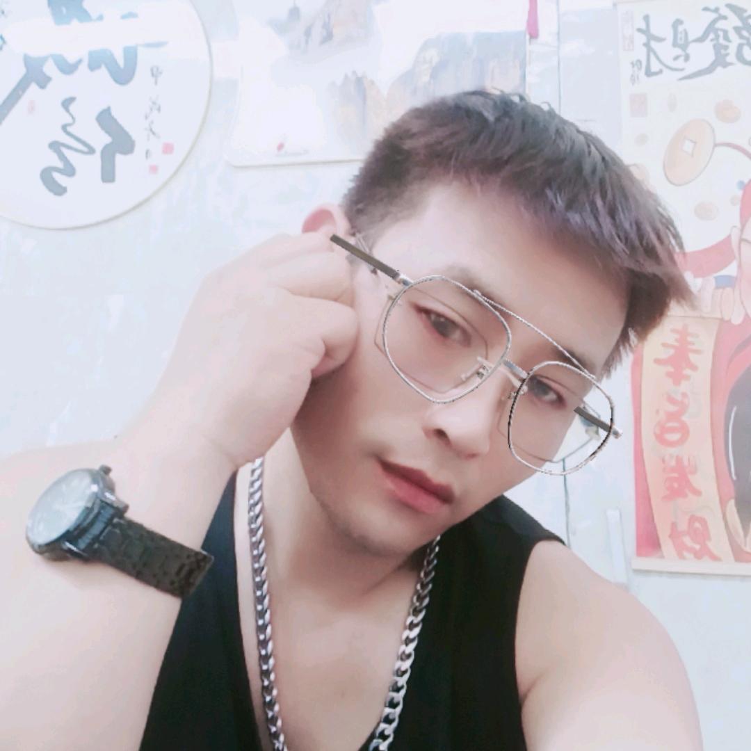 晶鑫峰哥🎤