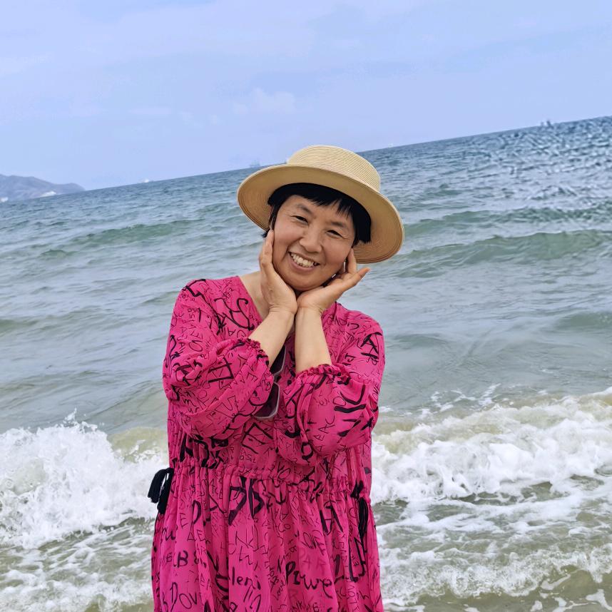 英子