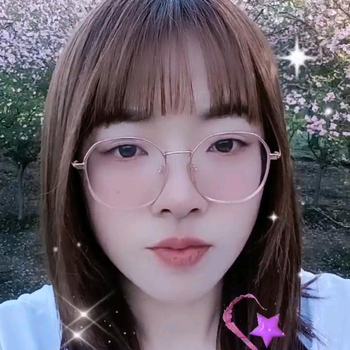 ✲冷暖自知❁´◡`❁