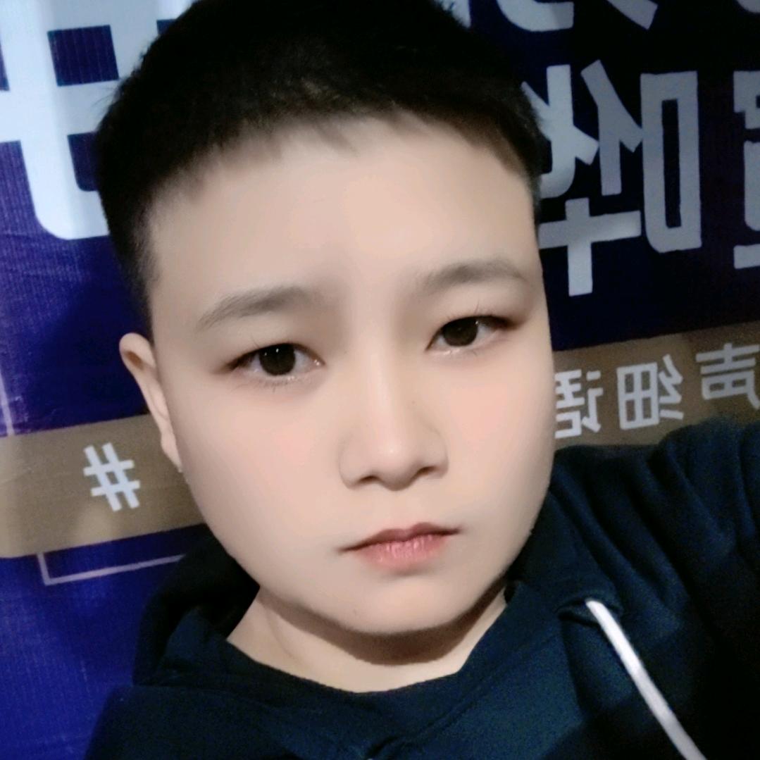 南溪T16酒吧客户总监陈华