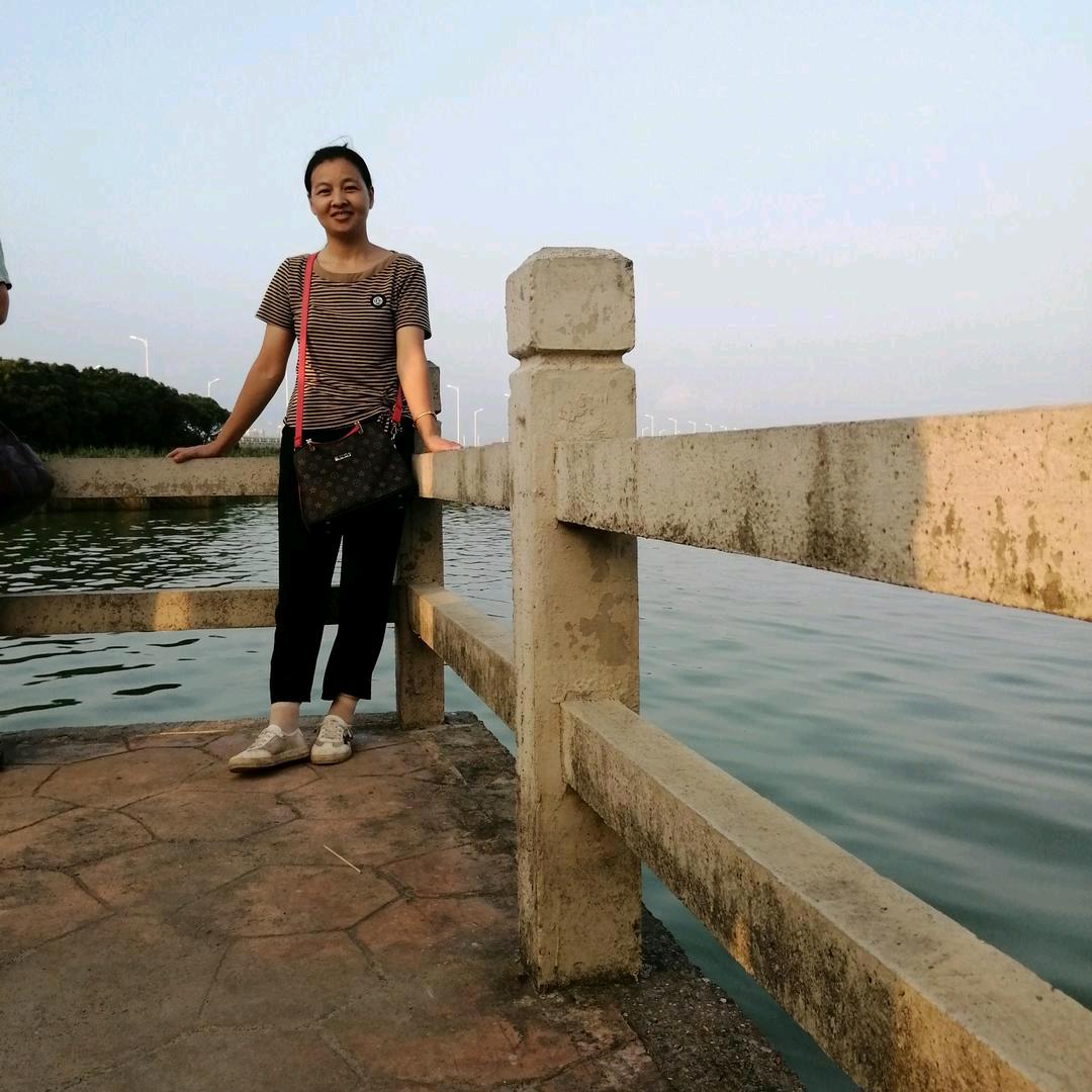 大伦，安徽缪记卤菜