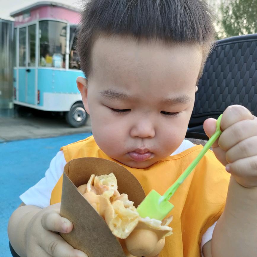 默默麻麻吖