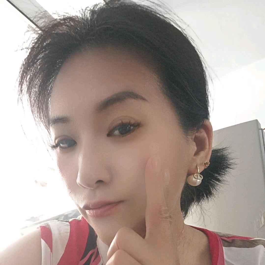 - 奔跑在彩虹里