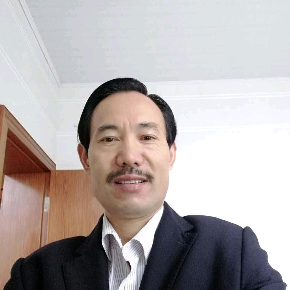 李忠富
