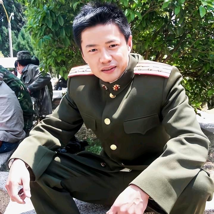 袋装蓝色冰块.（美🔪）