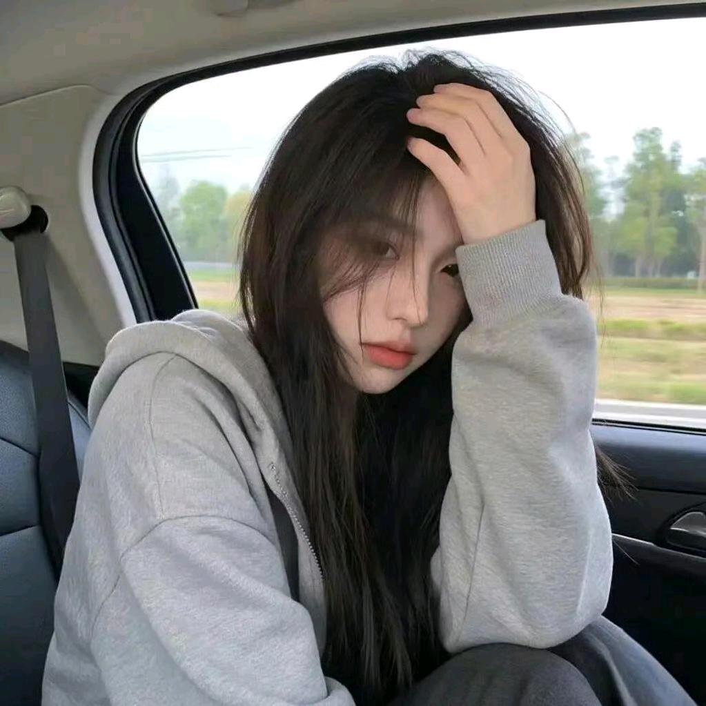 芊芊（04女李白）