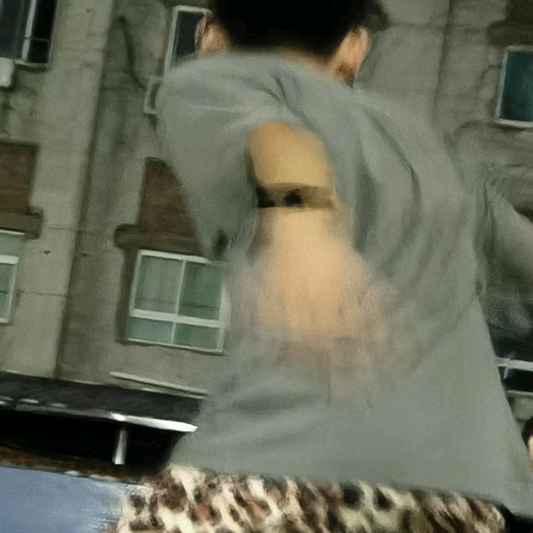 川赏奶刺