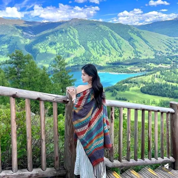 是琳琳吖-炬光✨