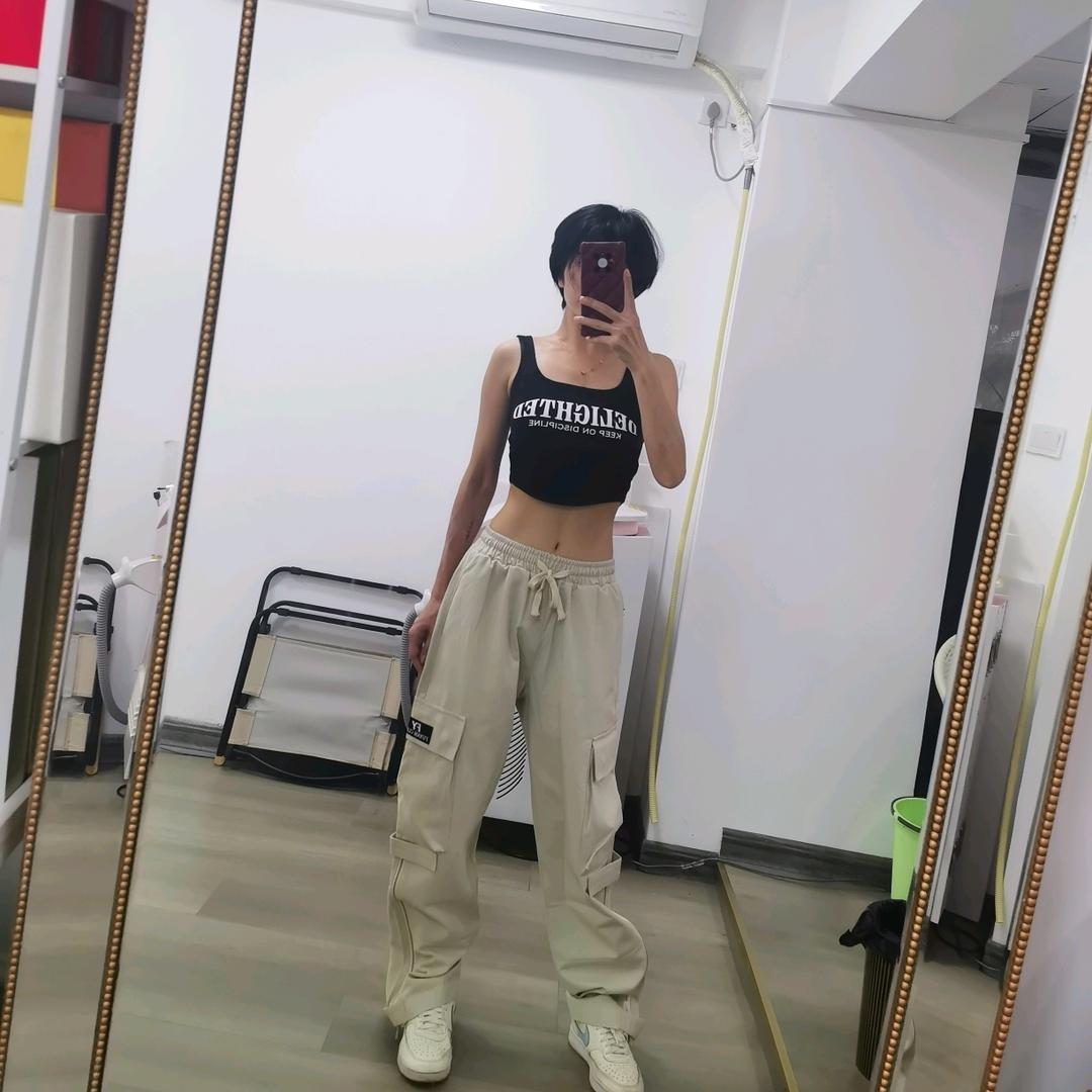 厦门市同安区小妖女美甲店