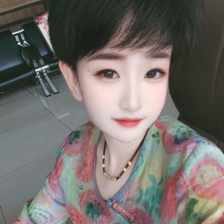 菠萝ヽ笑ㄋ😚😱