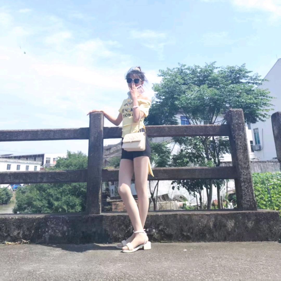 贵州小秀啦，