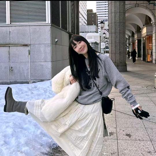 请叫我珺珺(原创穿搭)