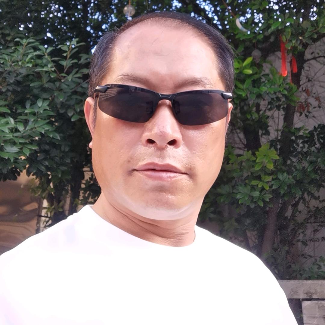 开心!邹三