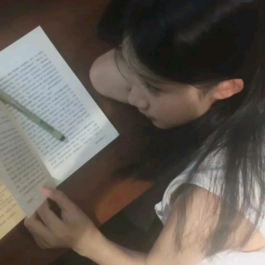 小Y