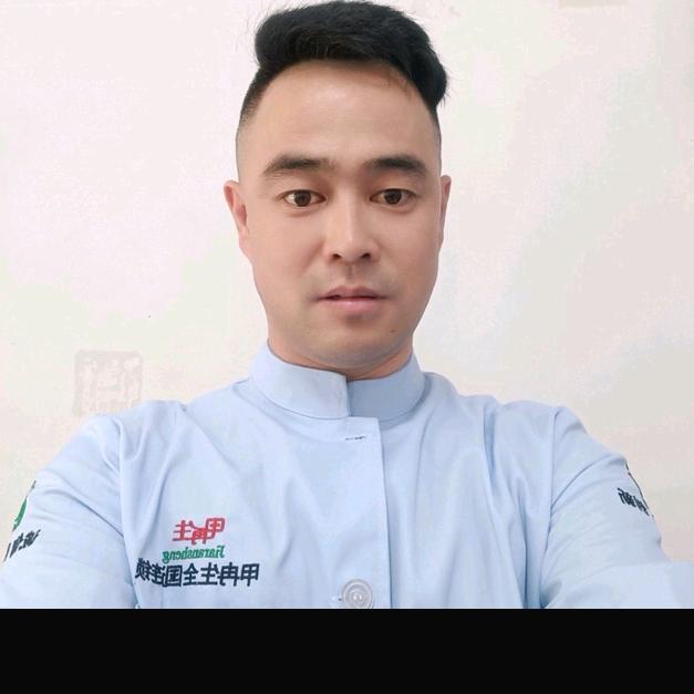 甲冉生上海闵行区，景谷路小马