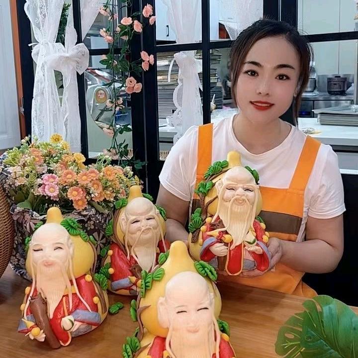 做花饽饽的小阿姨