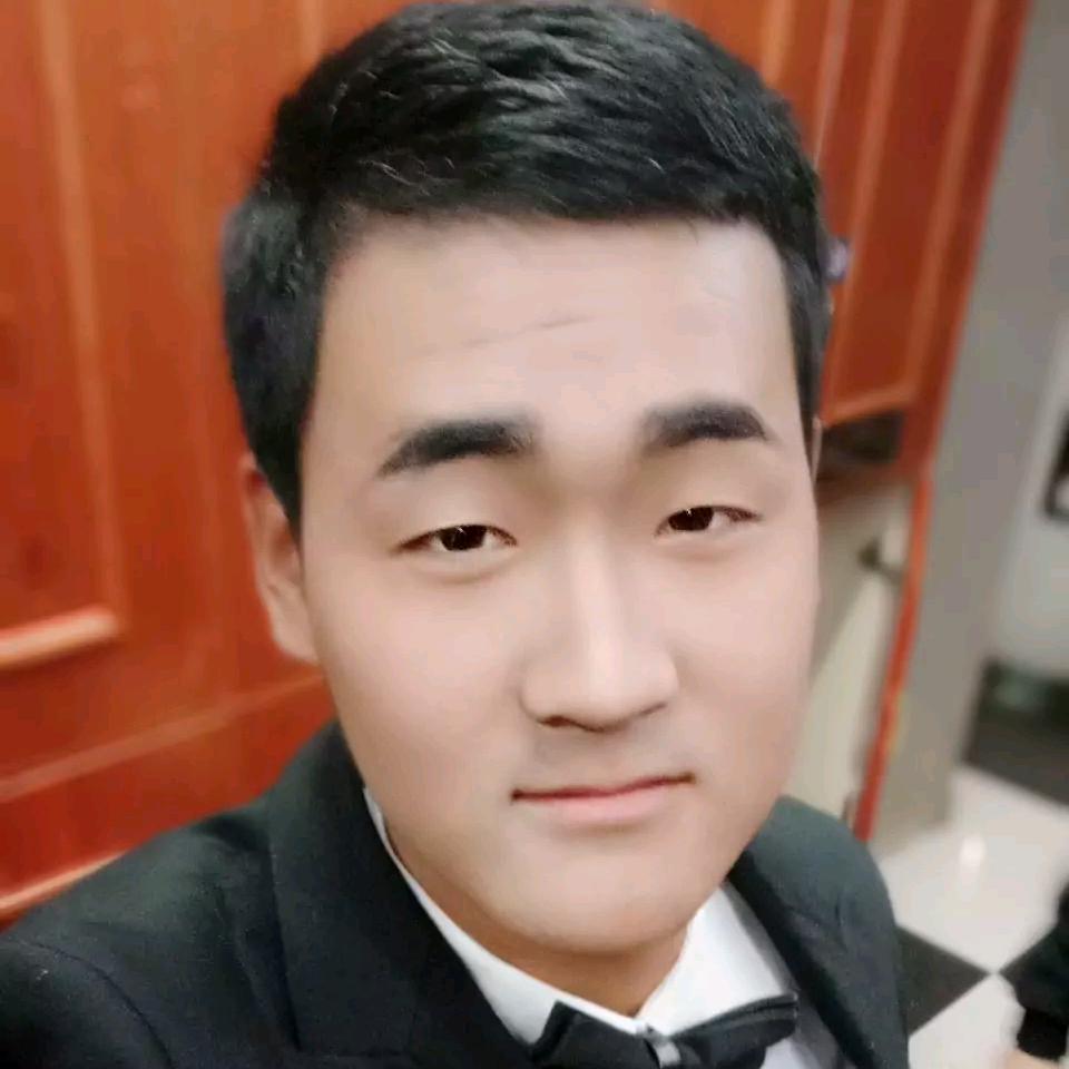 鹏孓