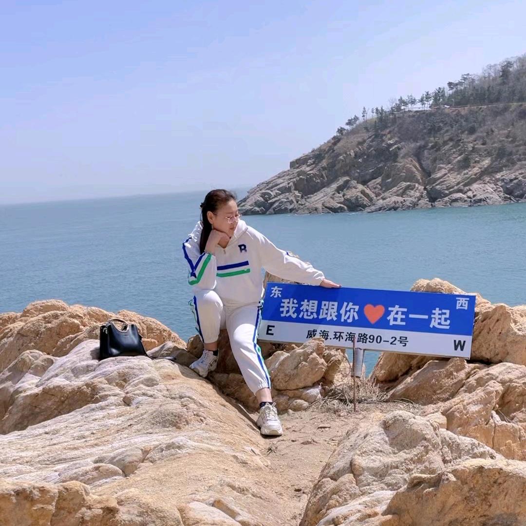 群群