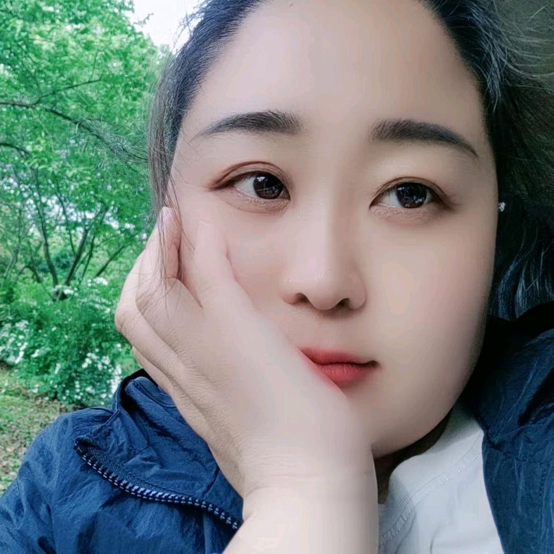 高青银座耐克  月月