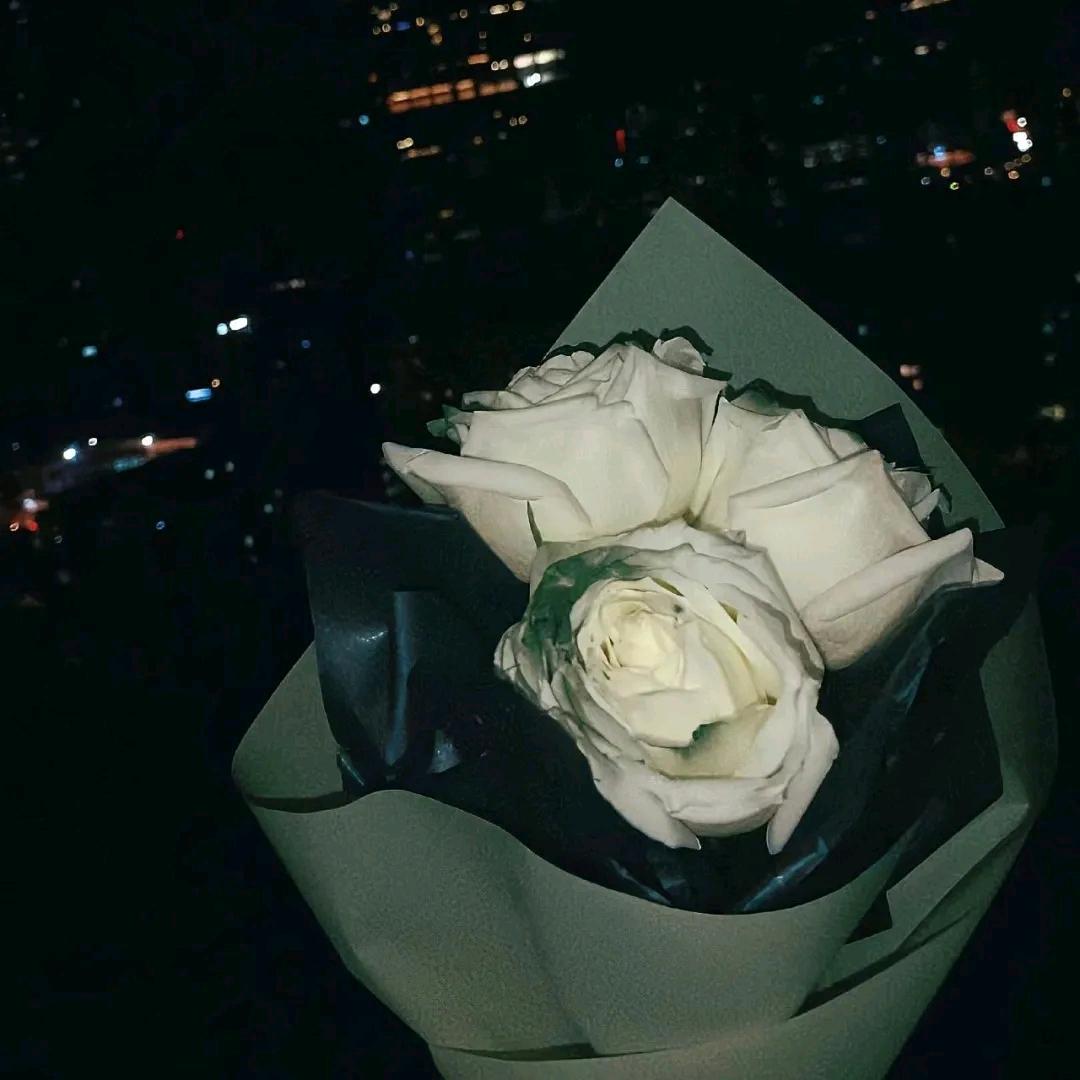 请叫我～孙紫舒