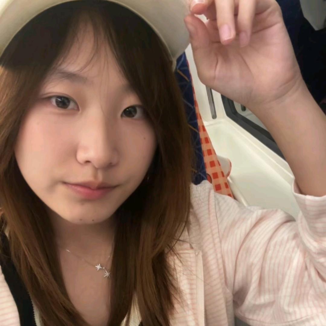 张芸凡