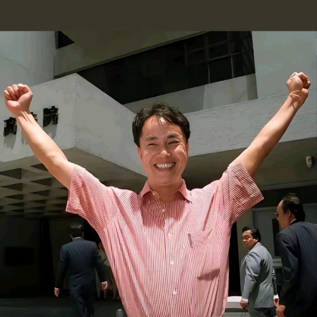 😎