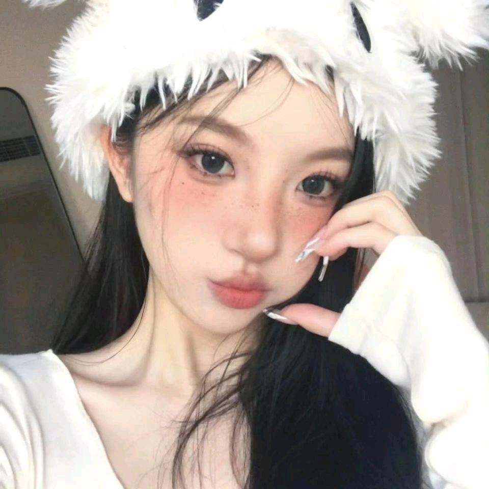 翘毛小狗.