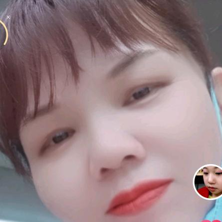 两个宝贝单身的妈妈