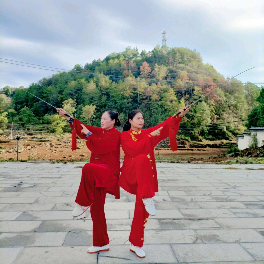 安顺西秀区园园草莓园蒋训