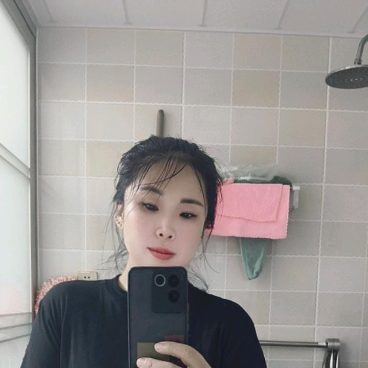 小草悠悠🔴🍏