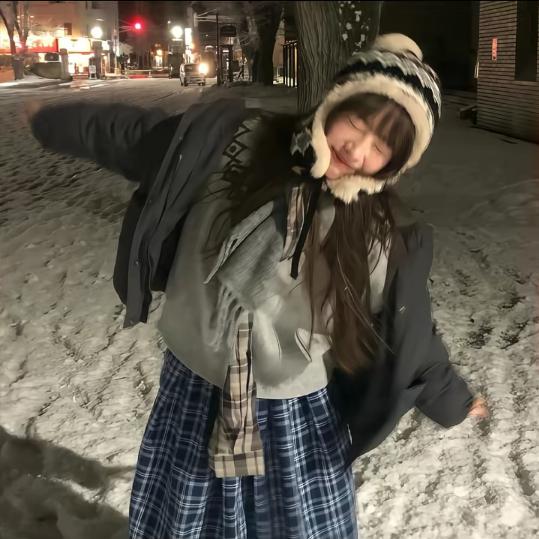 椀₍˄·͈༝·͈˄₎◞ ̑̑