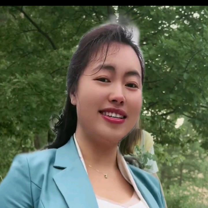 秋霞