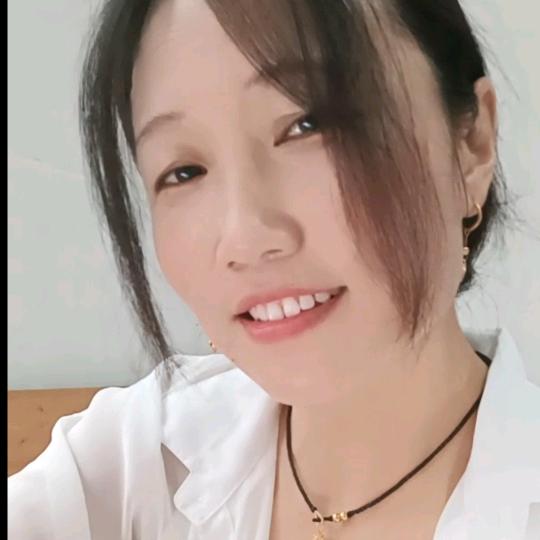 温柔爱笑的玫瑰