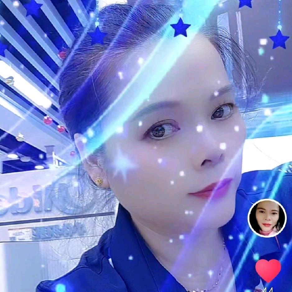 只有微笑