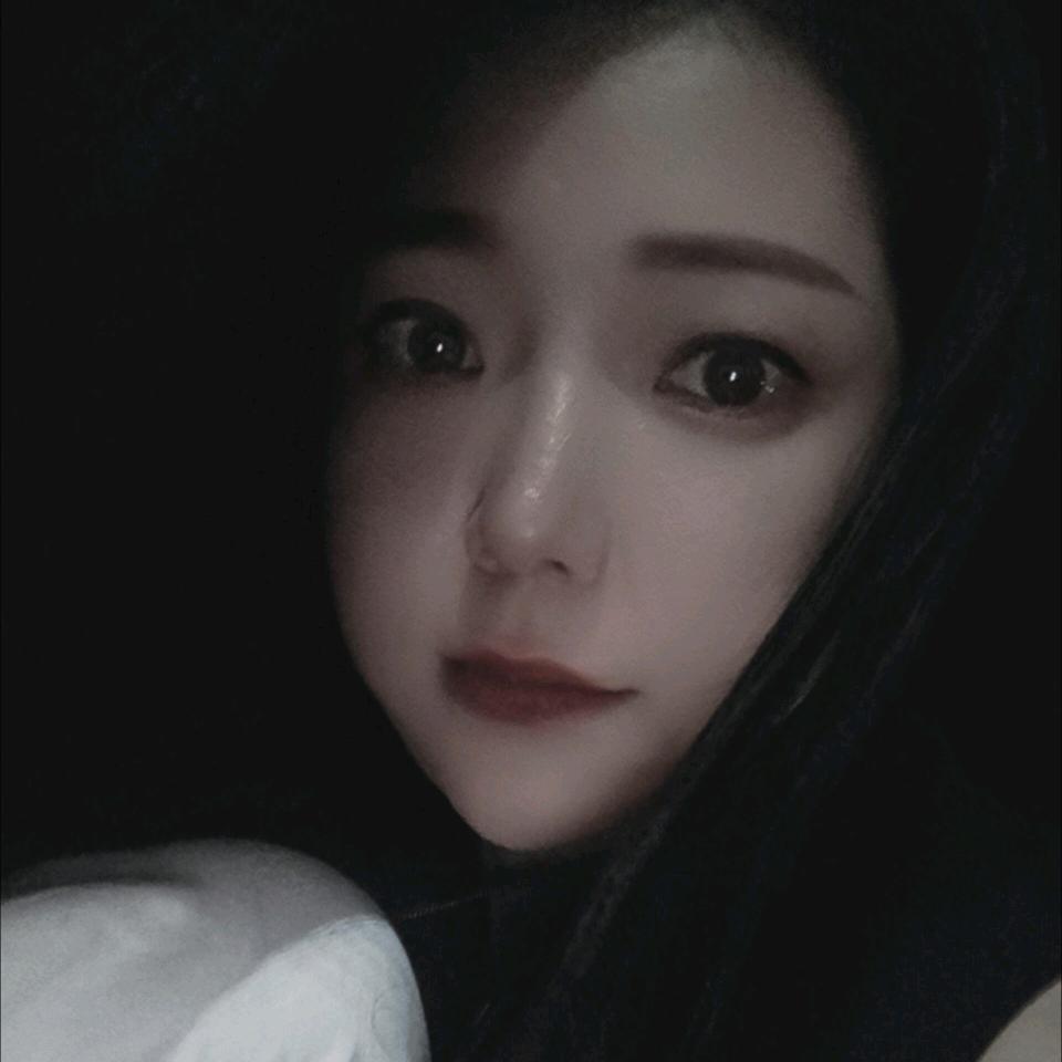 :ღ᭄ꦿ꯭凉了心湿了眼 ꧔ꦿএ