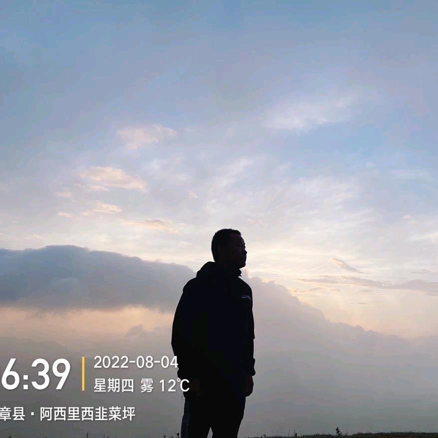 鑫正大商贸（宗申车辆电摩配电池）