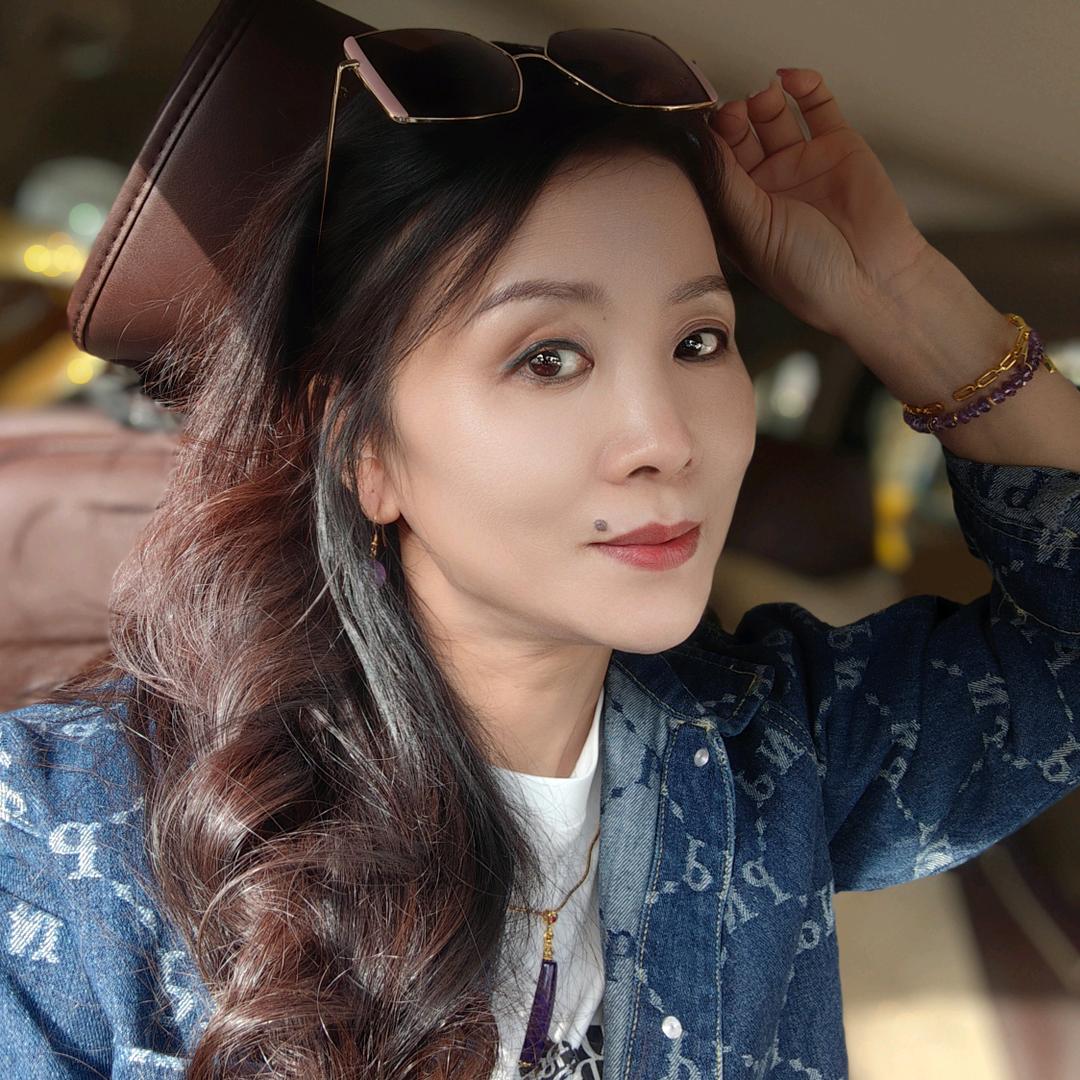 小笨猪小幸福