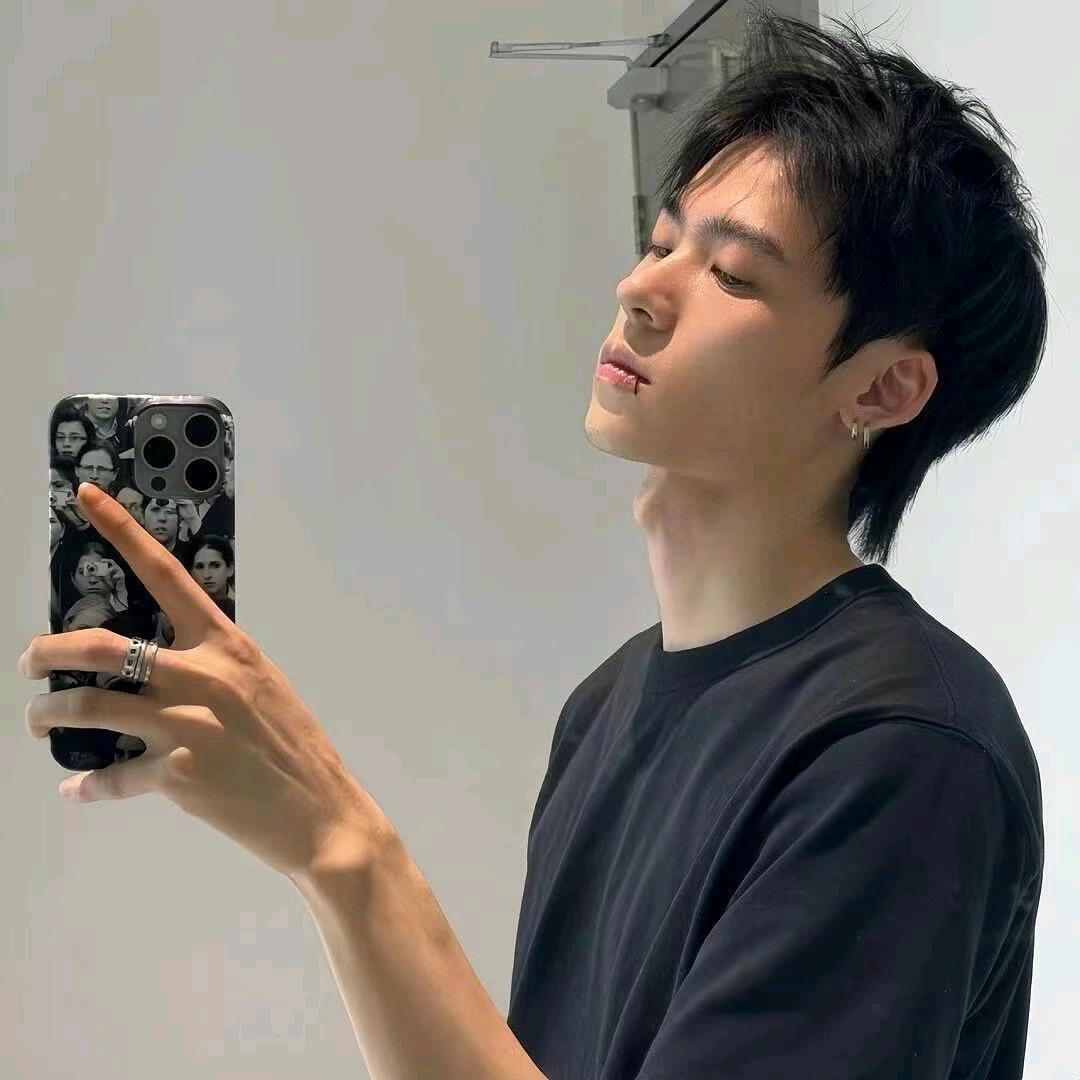 杨深情