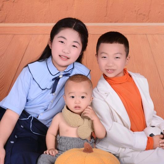 卖水果的小姐姐