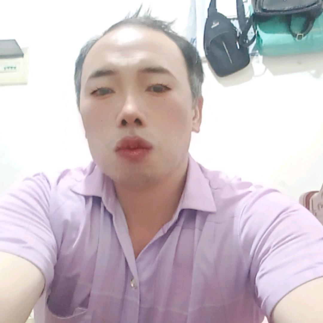 周宾宾`