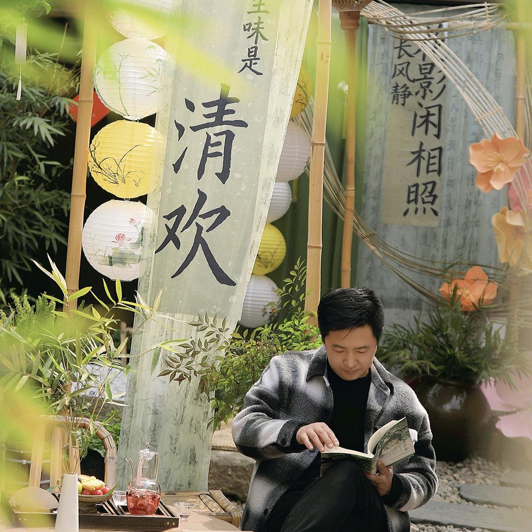 Mr.Zhang