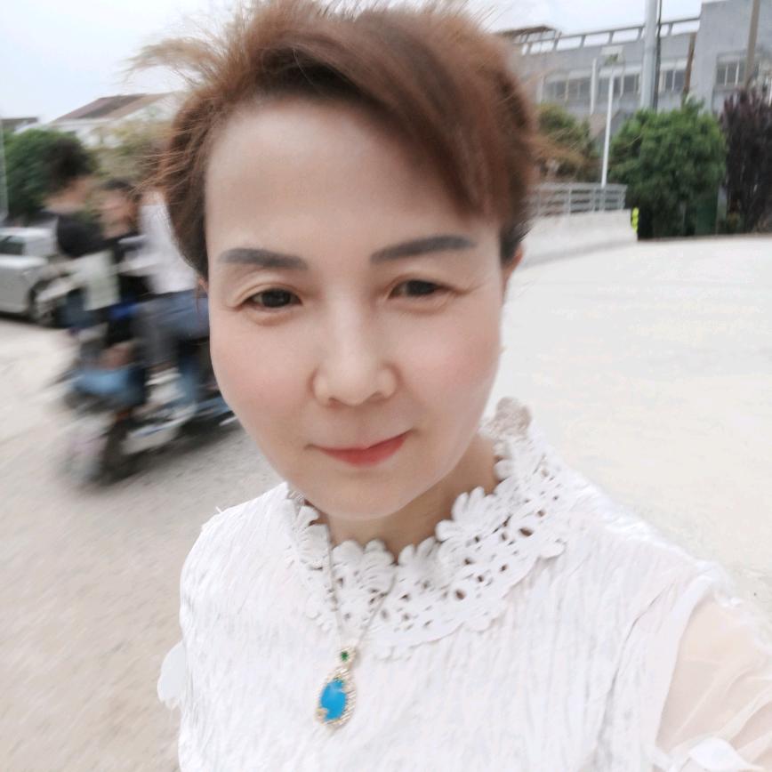 开直 播我是红苹果。