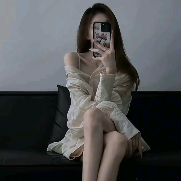 ღ长腿姐姐^࿐: