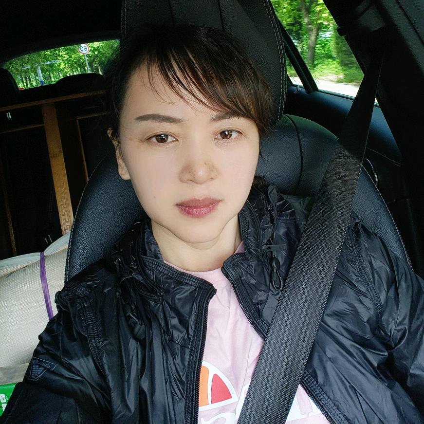 妮枫鞋服