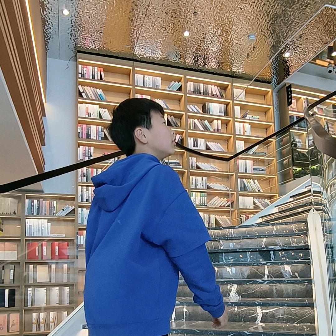 《厨窗好物》三个石头磊起来的家