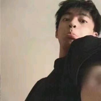 男大